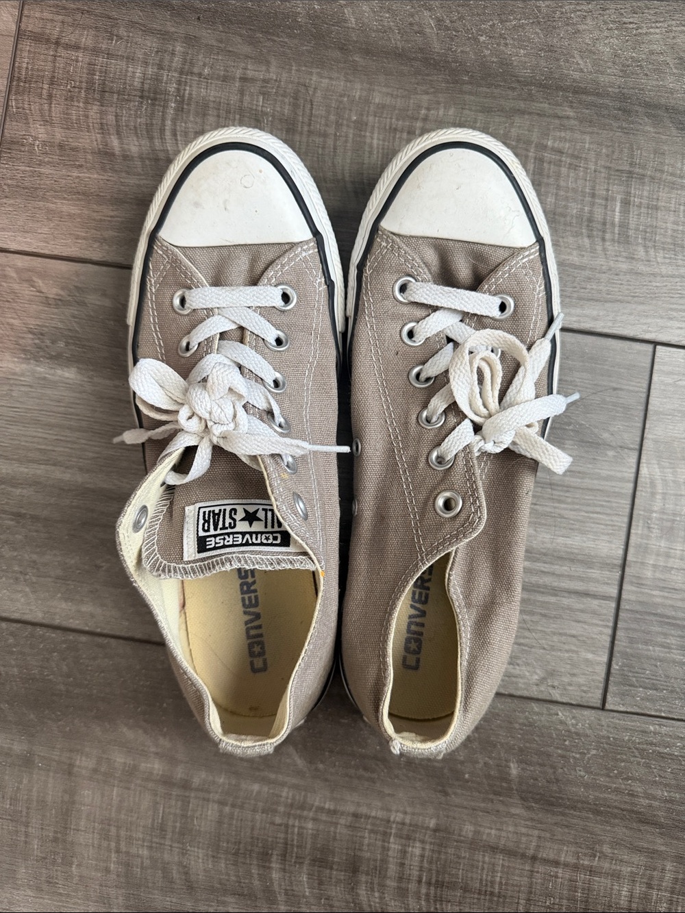 Converse Low Top Sneakers in Taupe and White